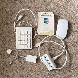 Apple White and Silver Connection Kit with Mouse and Keypad
